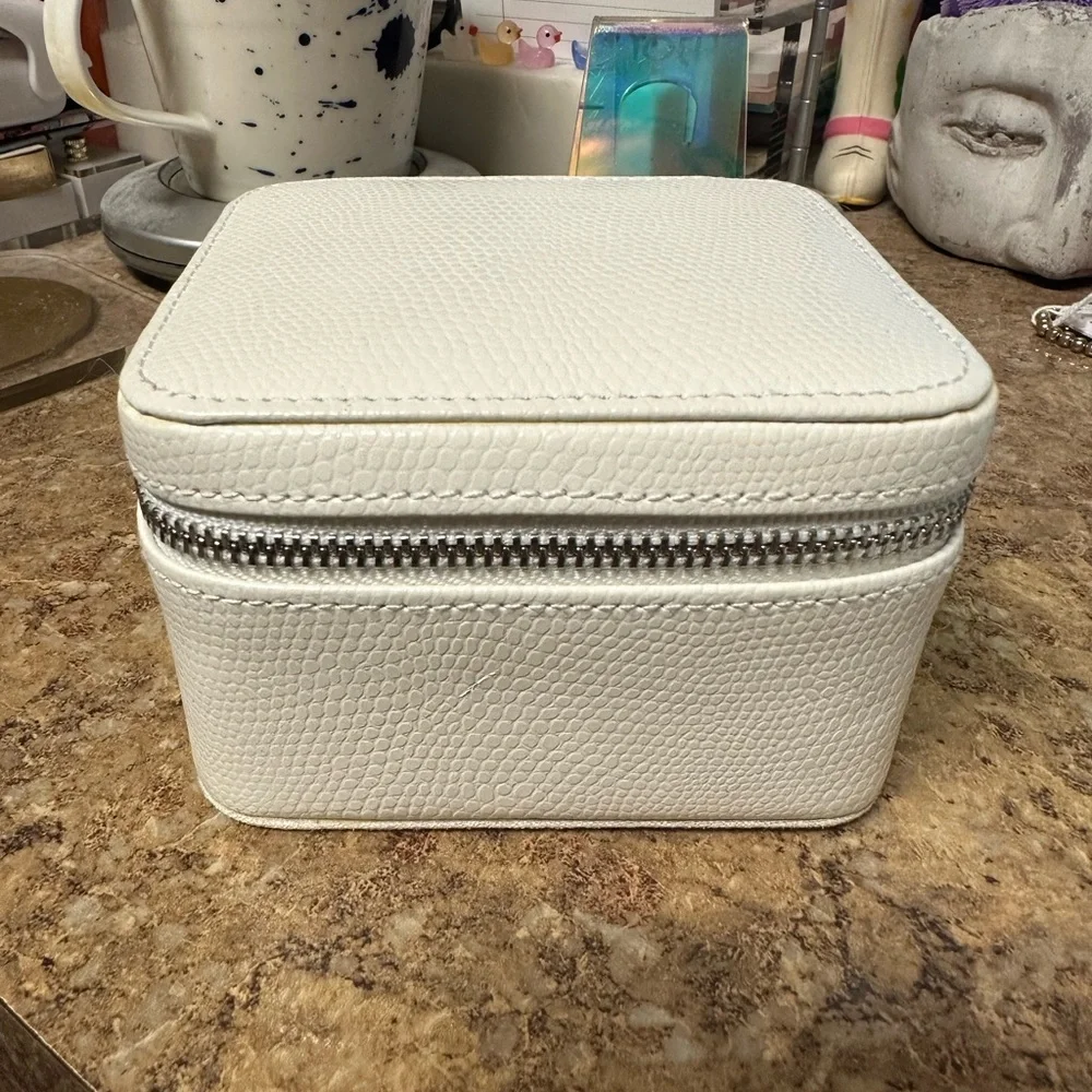 Pottery Barn x Wolf Quinn Jewelry Travel Case